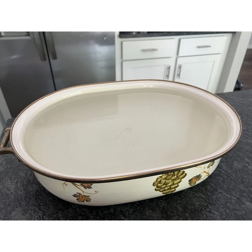Villa Grande Porcelain Enamel 8 Quart Covered Casserole Dish